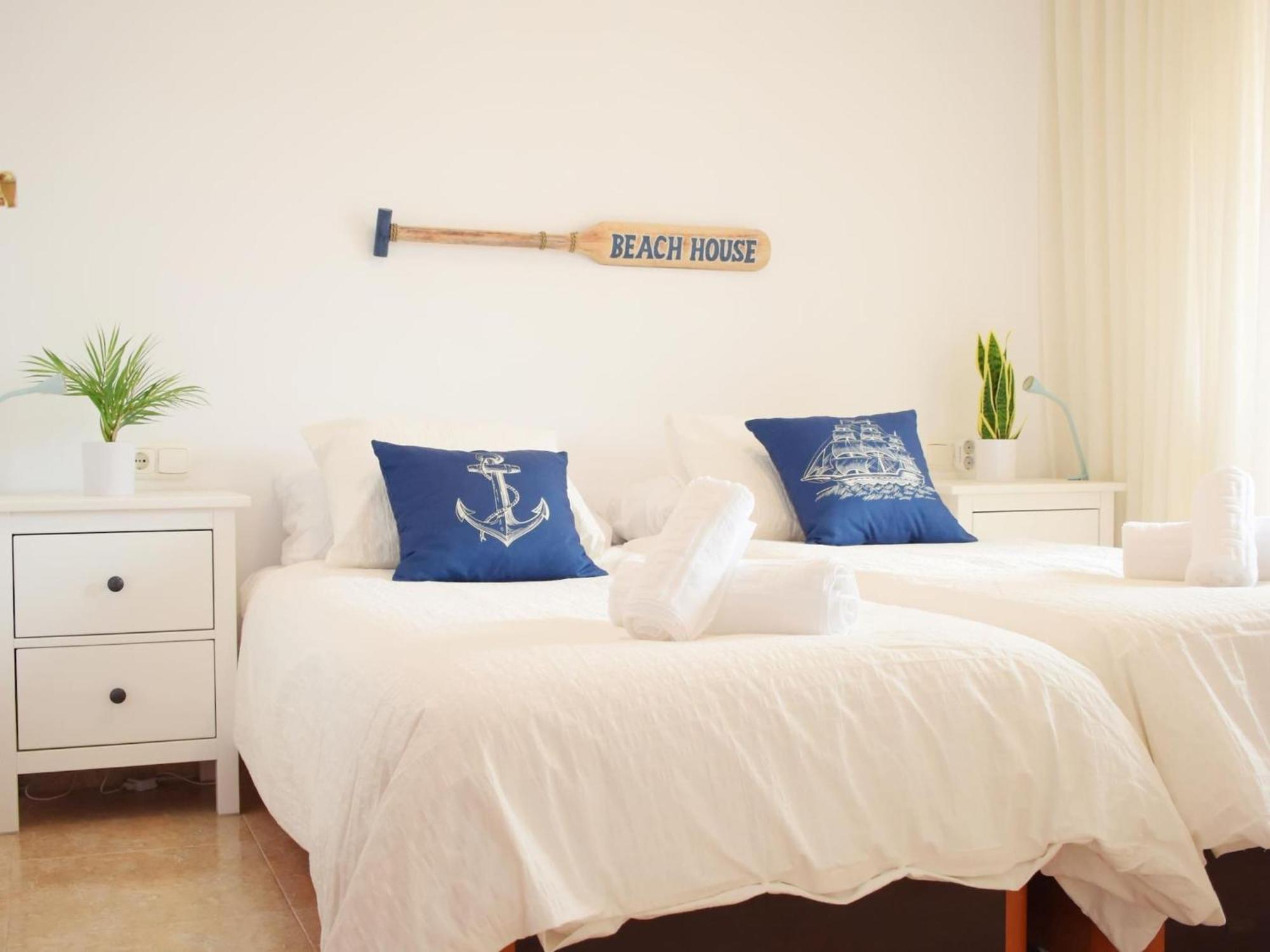 Luminoso Apartamento De 3 Dormitorios A Pie De Playa En Torremolinos Dış mekan fotoğraf